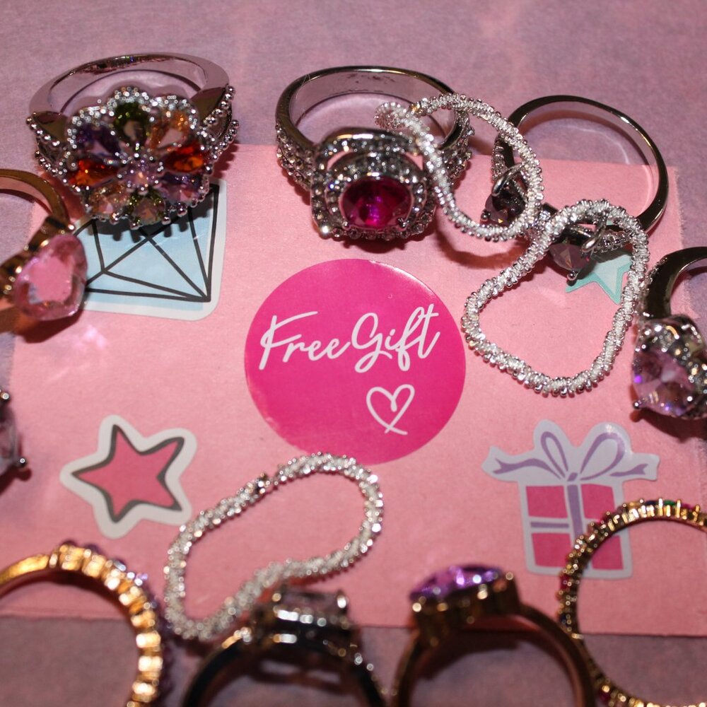 Sweatpants {FREE JEWELRY GIFT} - Picture 5 of 5